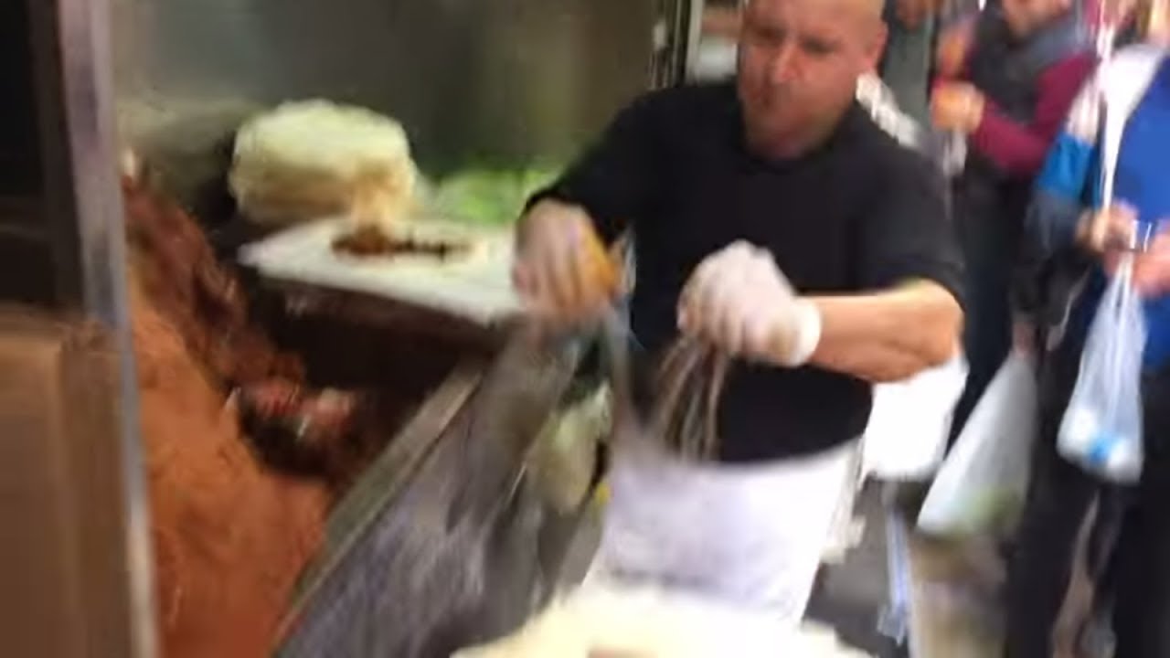 &Ccedil;iğ K&ouml;fteci Ali Usta Limon İstiyorsun Tabiki K&uuml;&ccedil;&uuml;k Enişte