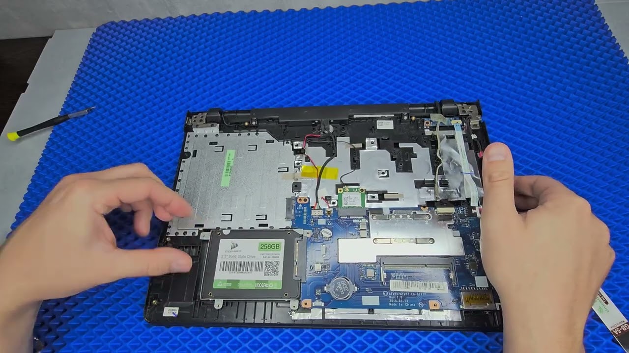 Разбор, чистка, апгрейд ноутбука Lenovo Ideapad 100-15IBY