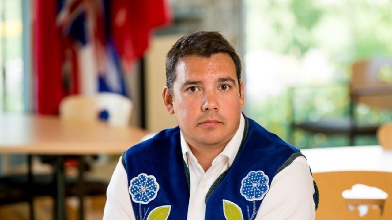 BLUE MET TALKS 2025 – Niigaan Sinclair