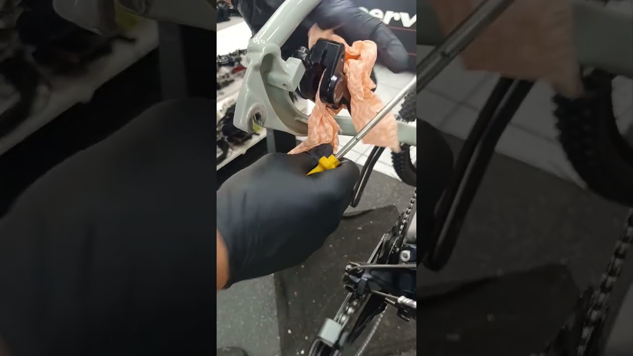 Não sabe trocar pastilha de freio Shimano? assista ate o final #mtb