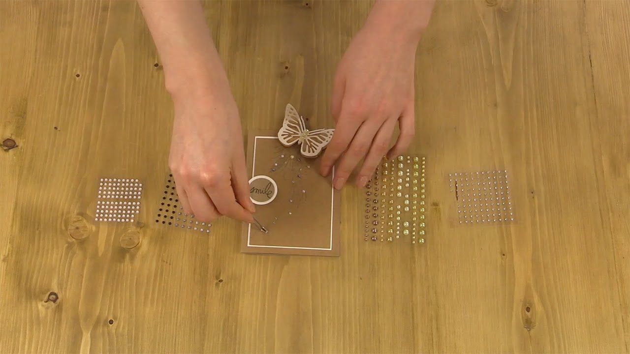 Quick make - create a butterfly card!