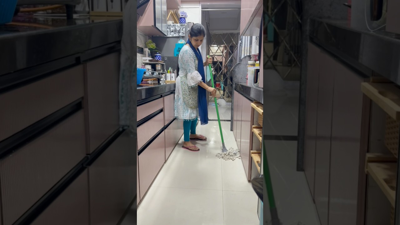 10 Minutes Night Time Kitchen Cleaning Routine #shorts #minivloging #cleaningmotivation #shortsfeed