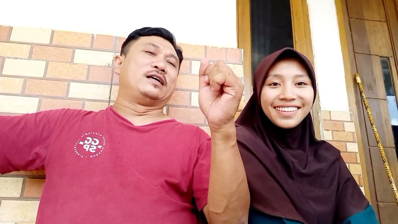 ngobrol bareng anak mengenai politik dan ekonomi masa orde baru(Nida Fauziah)tugas sejarah