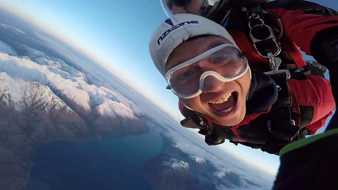 Cobie Puno&rsquo;s skydive