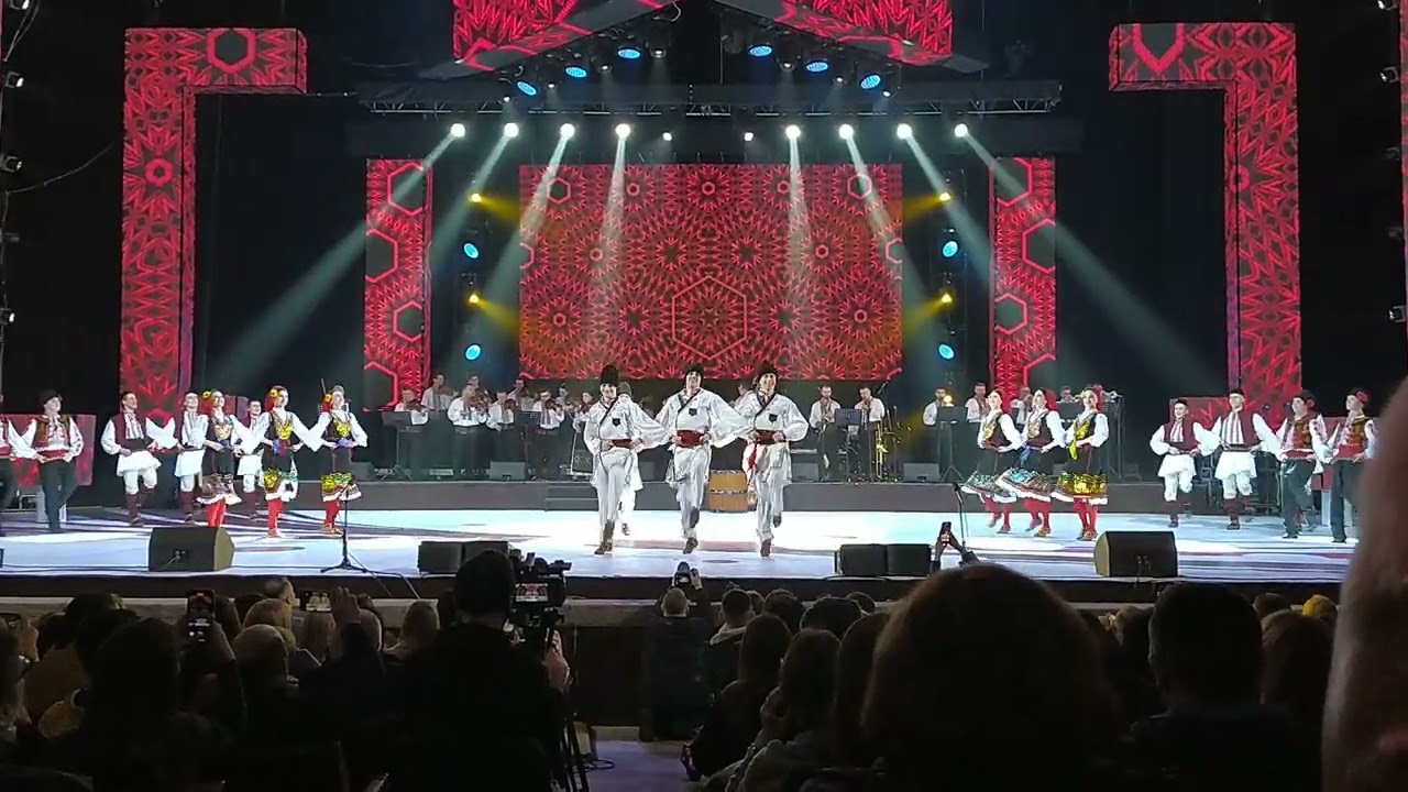 Dor de Joc şi Ciocirlie - Dans Bulgaresc