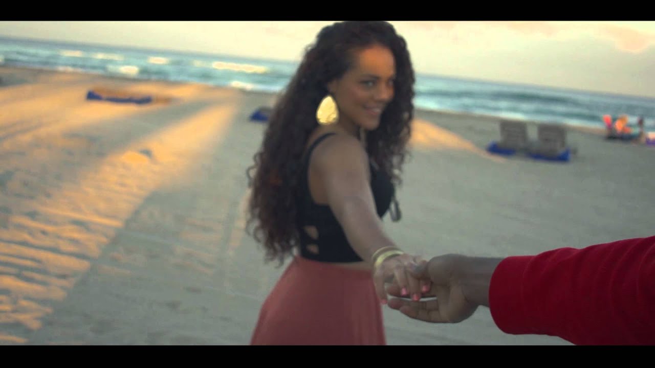 Aiasha Tierra - Come Nuh Baby