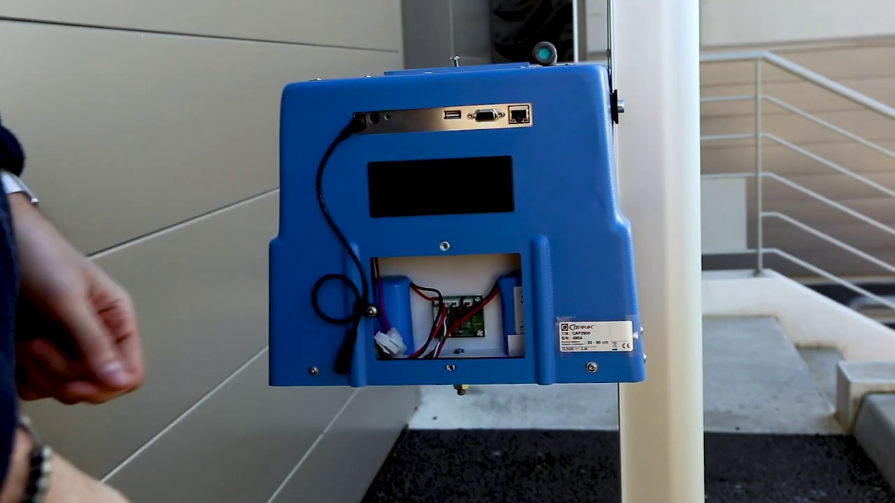 Maintenance r&eacute;glophare CAP2600 : d&eacute;ballage et montage | FR