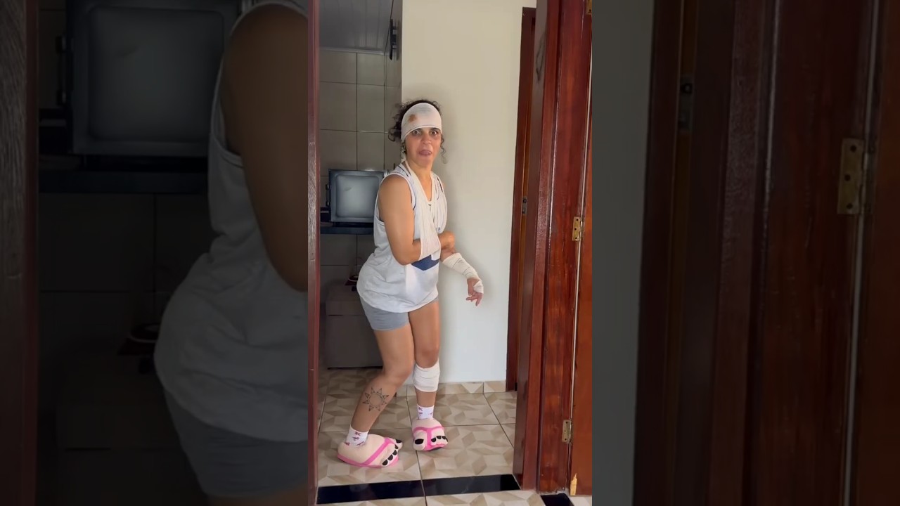 Funny girl and this hot doctor #funny #clips #cute #crazy #funnyvideo #girl #epic #doctor #humor