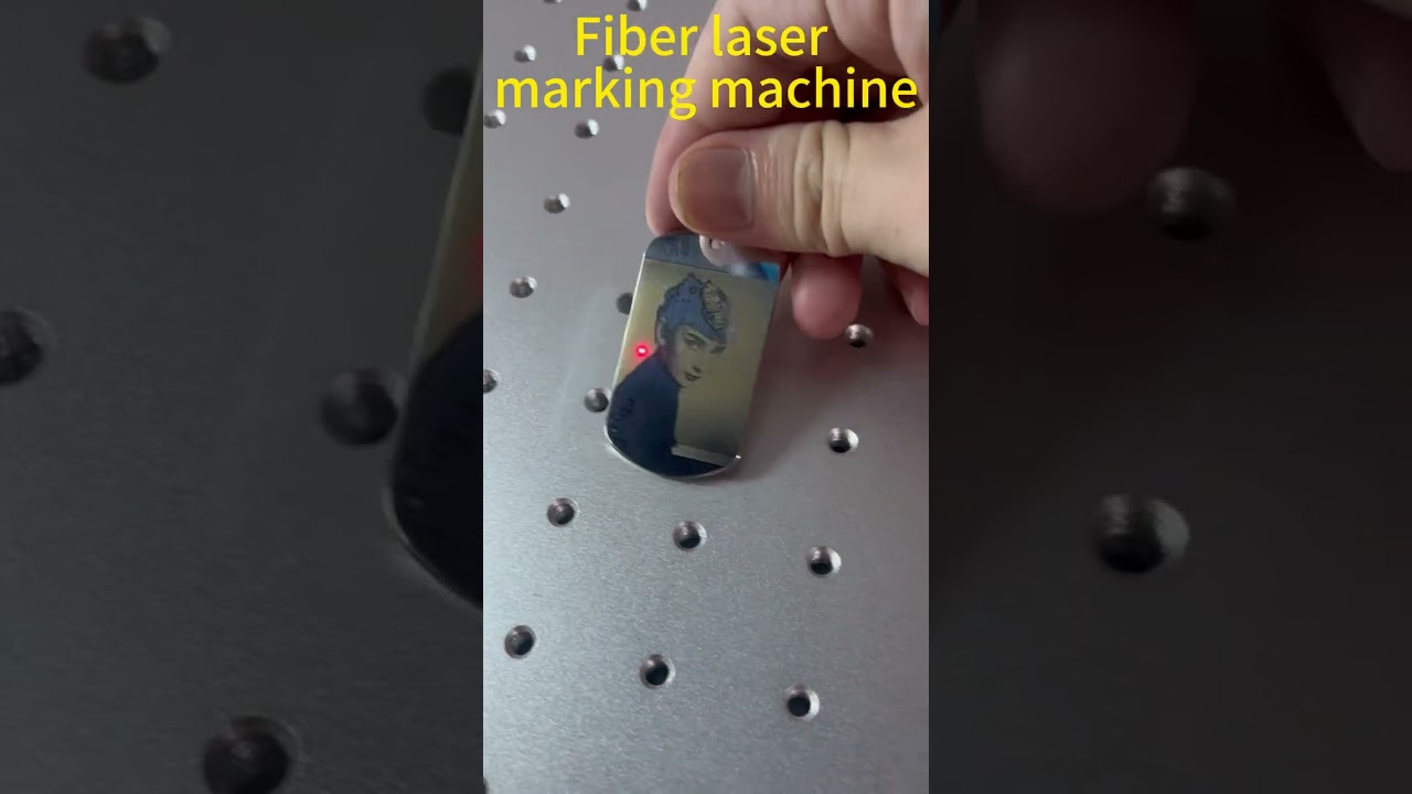 Fiber laser marking machine ，customizable photo laser engraved ，forever laser engraved