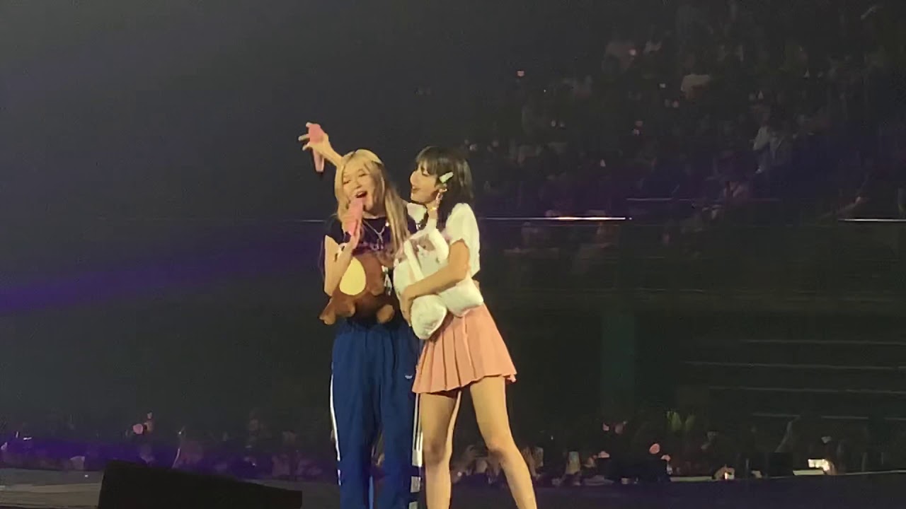 BLACKPINK IN BKK DAY1 (12-07-62 ) - HOPE NOT