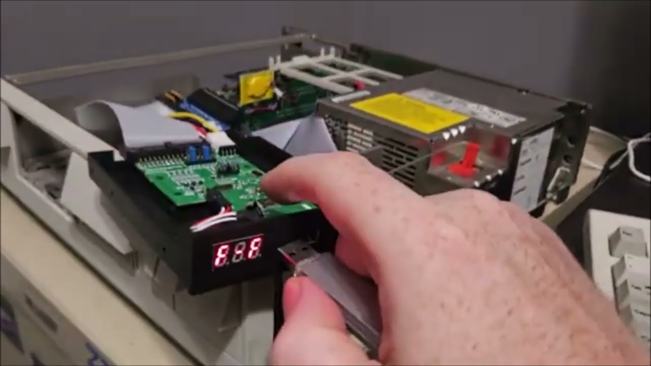 IBM Model 30 - 8086 - GoTEK + texelec.com - IBM PS/2 to Standard Floppy Adapter + FlashFloppy
