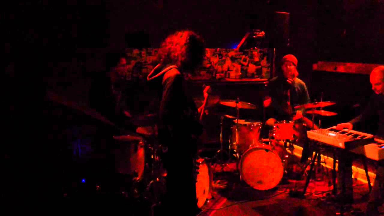 Xaver Fischer keys, Tim Rashid bass, Jens D&uuml;ppe & Silvio Morger drums. 15.01.15 Roxy Club K&ouml;ln