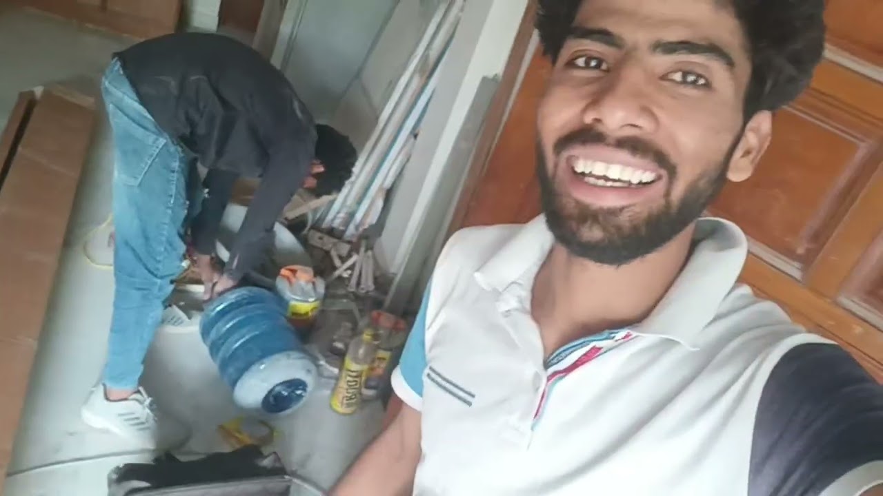 Ham Gaye sector 31 mein louvers lagane 🧑‍🔧 hamari ho gai drill machine kharab 😑