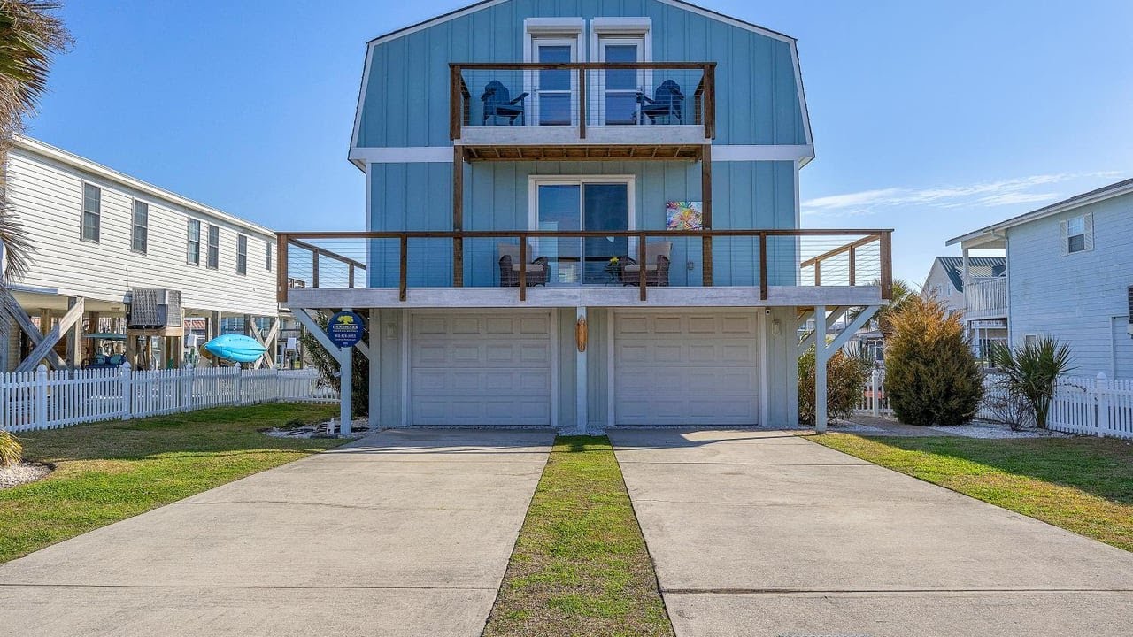 6114 6th St, Surf City, NC