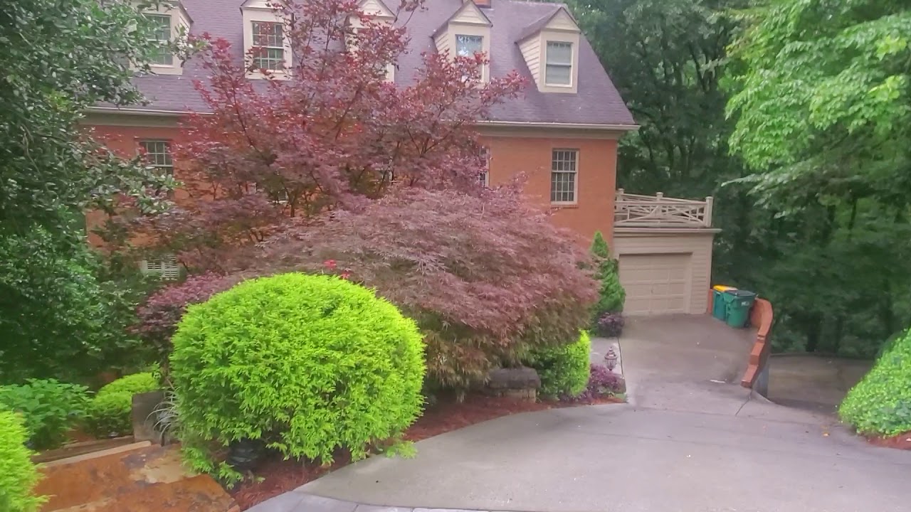 Winding enter neighborhood/ driveway/ outside
