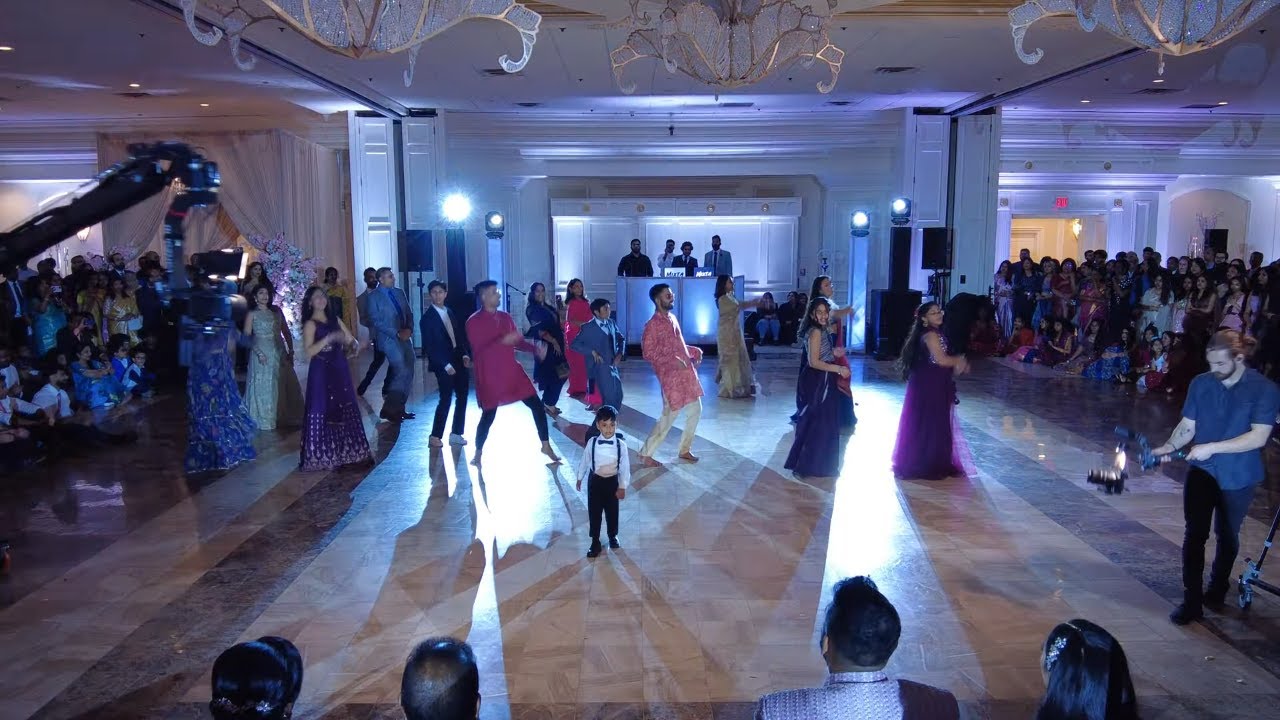 Family Dance - Jonathan & Jessica's Wedding