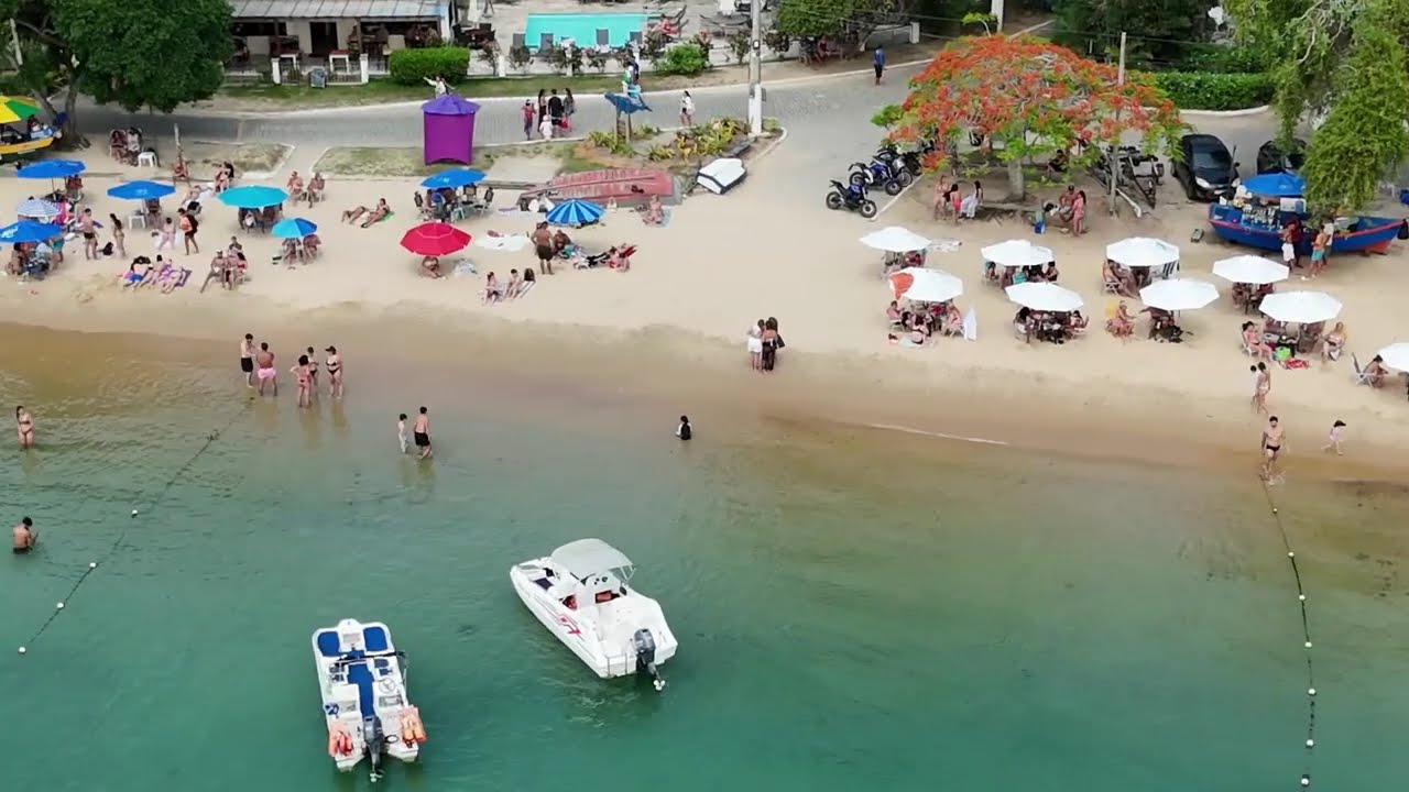 2025-11 Buzios praia dos Ossos e igreja de N S SantAna