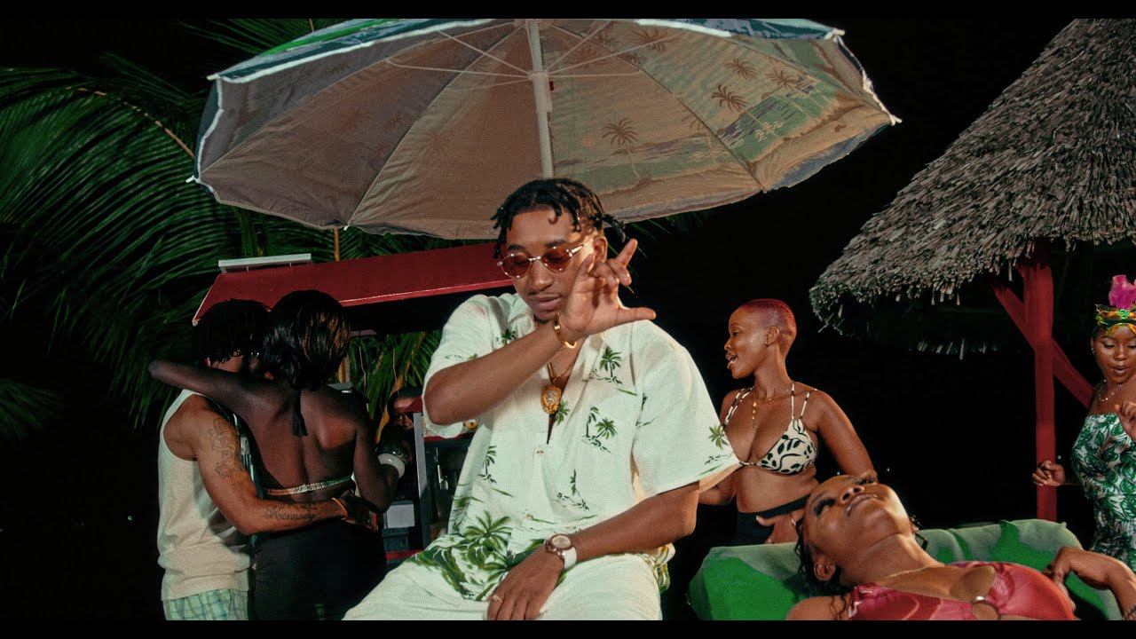 Jay Melody - In Love (Official Video)