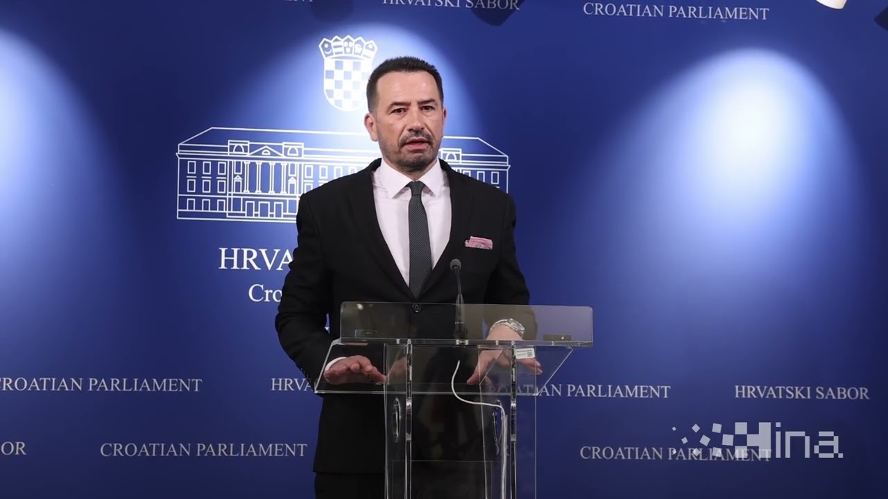 Konferencija za medije Igora Peternela