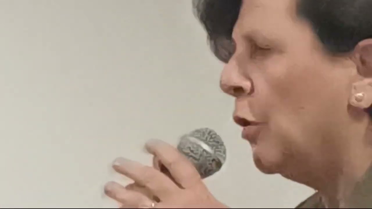 - scène ouverte, Ensues-la-Redonne, 2025, merci CORINNE, merci les autres groupes