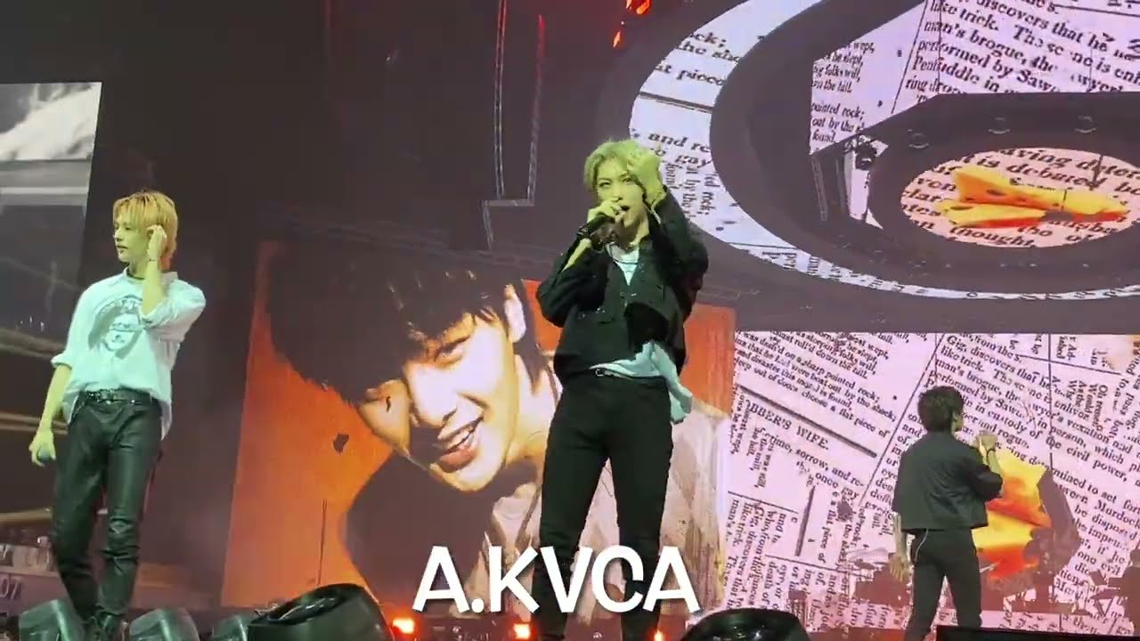 Stray Kids Maniac in Manila 2023 - Cheese & YAYAYA