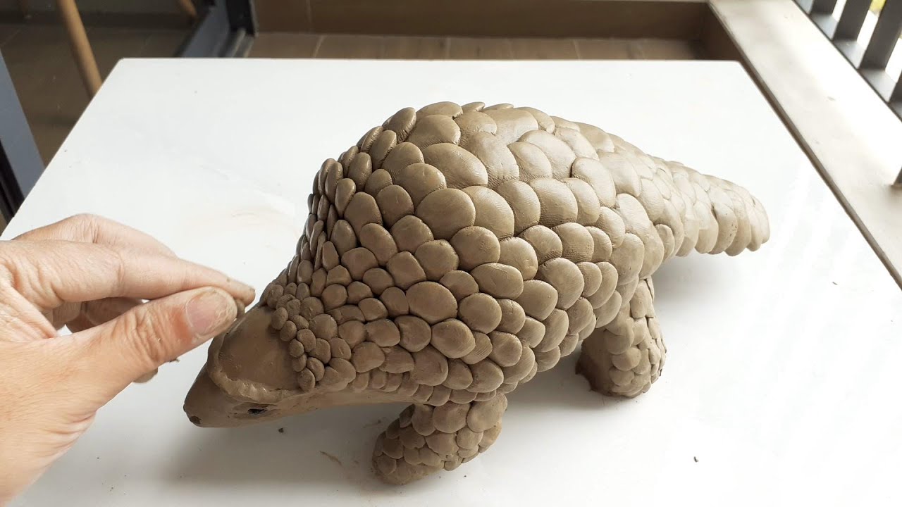 Easy Clay Animal Making - How to make a PANGOLIN Clay Craft DIY