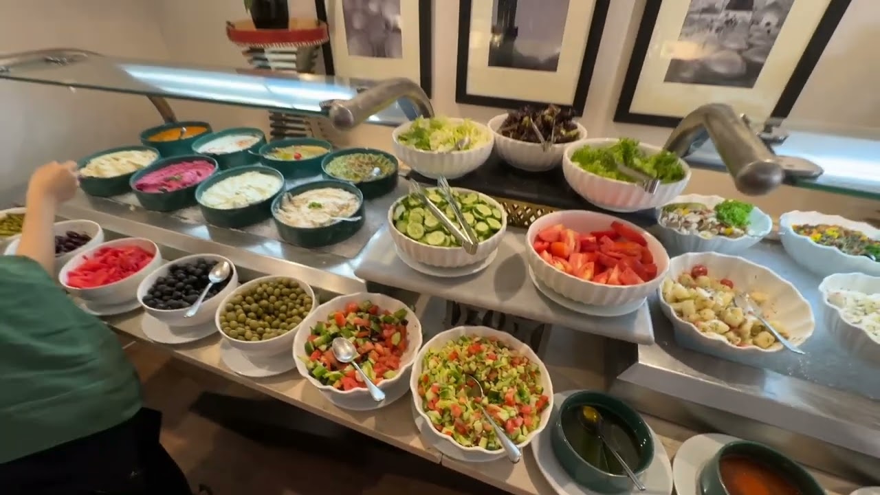 #SaudiArabia 🇸🇦 #Medina Sofitel Shahd Al Madinah | Arabesque Restaurant | breakfast 🥞 food 🥘 display