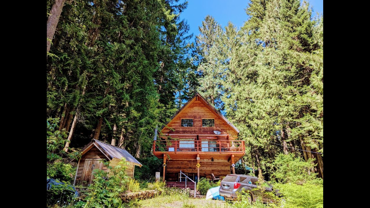 A7 - 14421 Slalom Drive, Sunshine Valley, BC V0X 1L5 3 Level FUL Log Cabin.