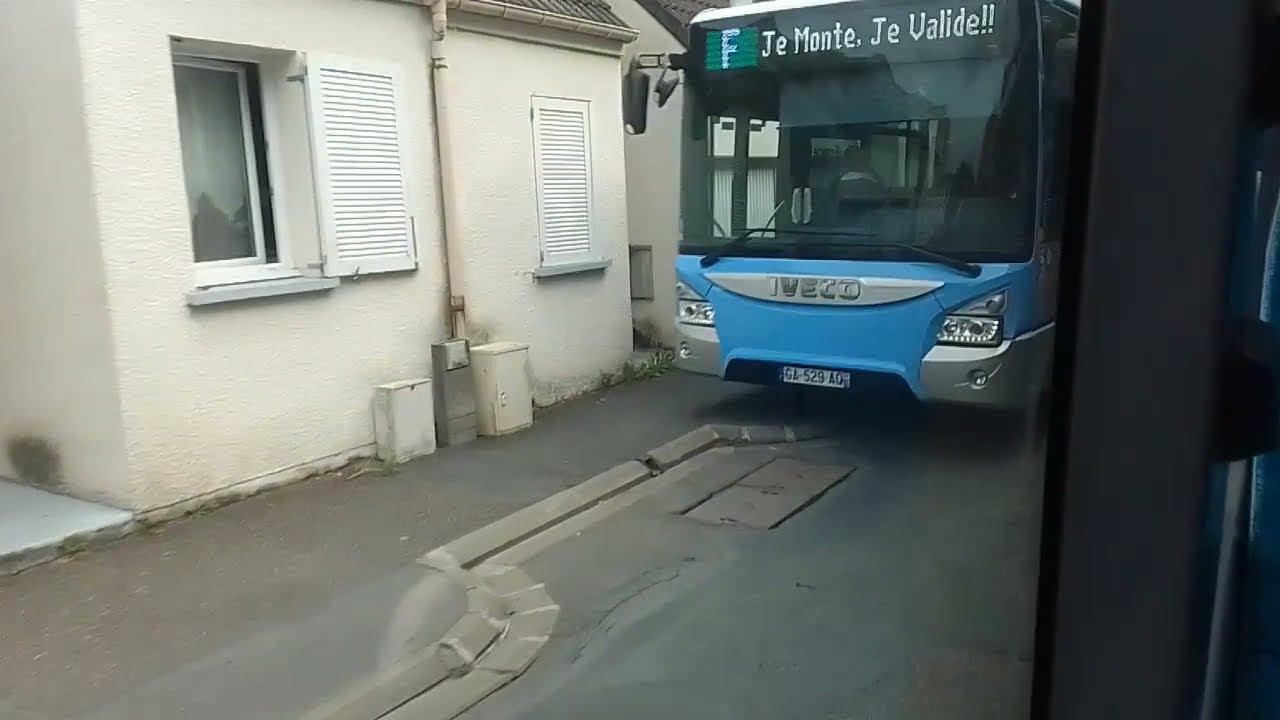 bus fd bir hakeim a gare du mee sur seine  désolé le téléphone a coupé tous seule c'est la fin fd