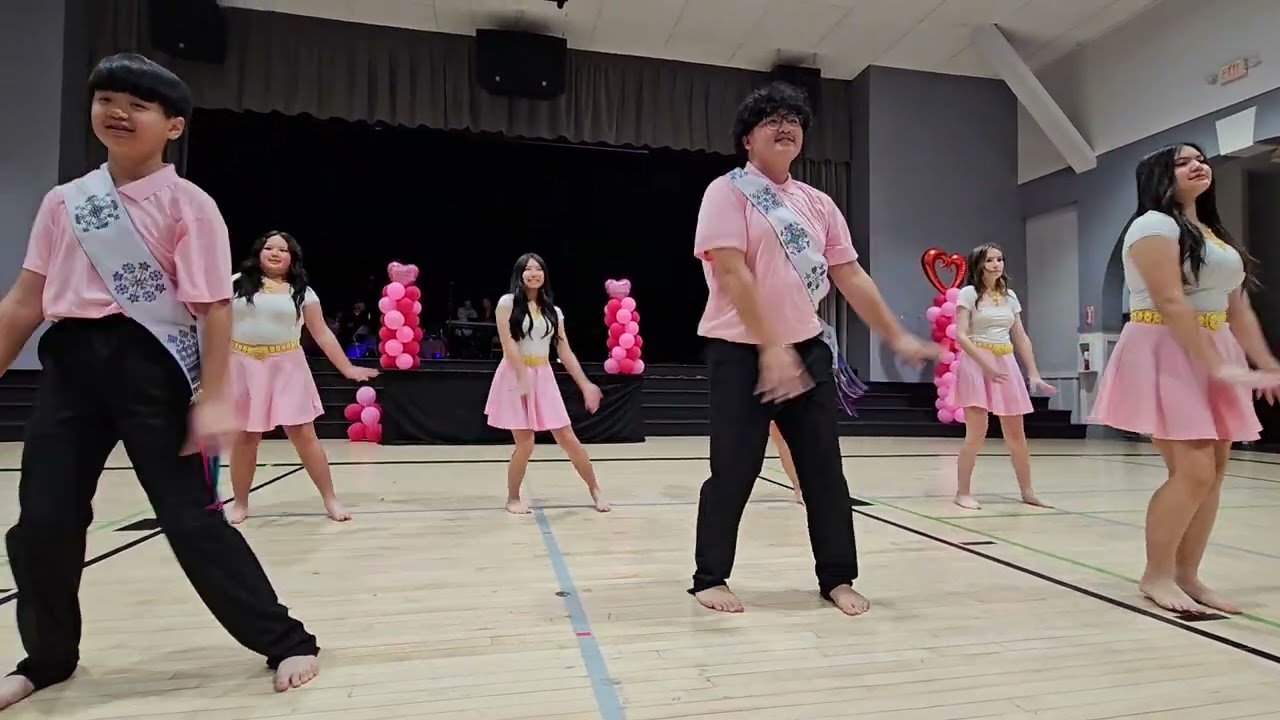 The Golden Generation Valentine Hnoi dance cover 2/14/26