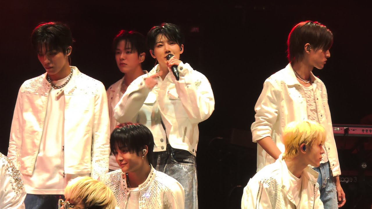 250410 TREASURE - YELLOW + SARURU (사르르) | SPECIAL MOMENT Tour in Oakland [4K Fancam]