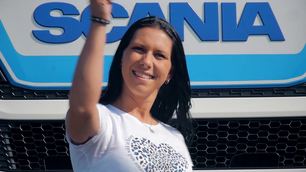 Tinka - 40 Tonnen Liebe (Official Music Video) I Gl&uuml;cksmomente Records