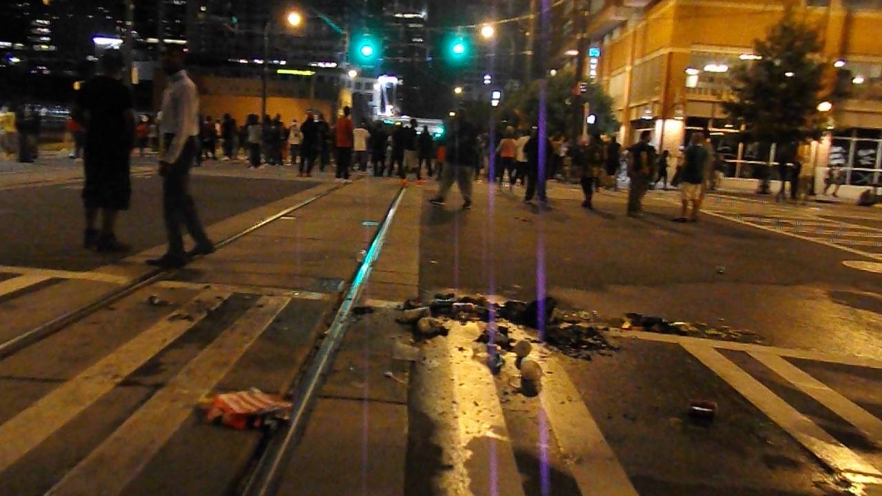 KEITH LAMONT SCOTT PROTESTS 2016 CHARLOTTE, NC