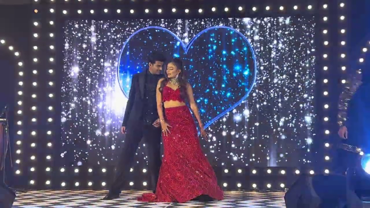 Bride & Groom Sangeet Dance on Ishq Manzoor | Romantic Wedding Performance #ishqmanzoor