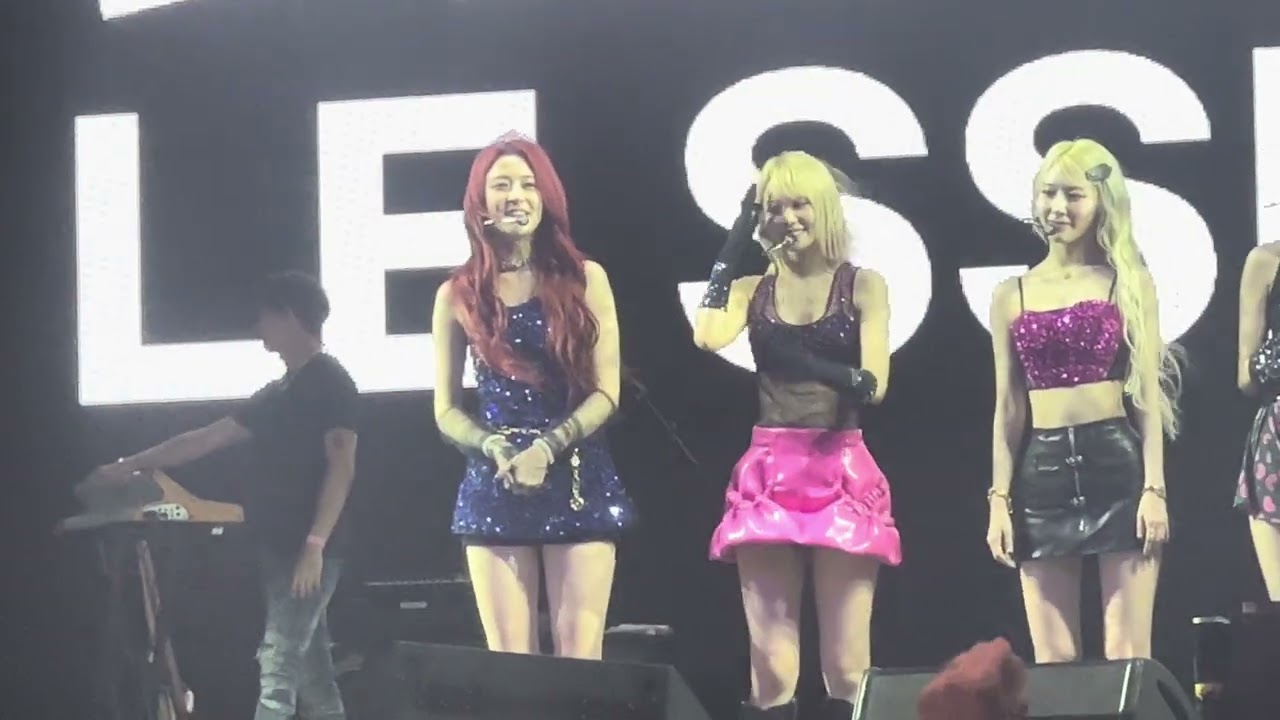 LE SSERAFIM @ COACHELLA WEEKEND 2 FanCam [2/2](4K 2160P)