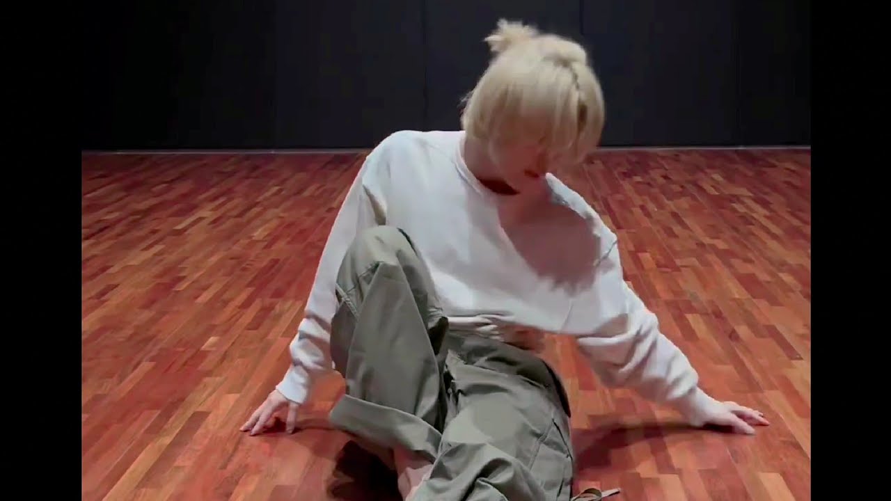 JIMIN Stuck with u x 0.5 & Close up(x0.6)