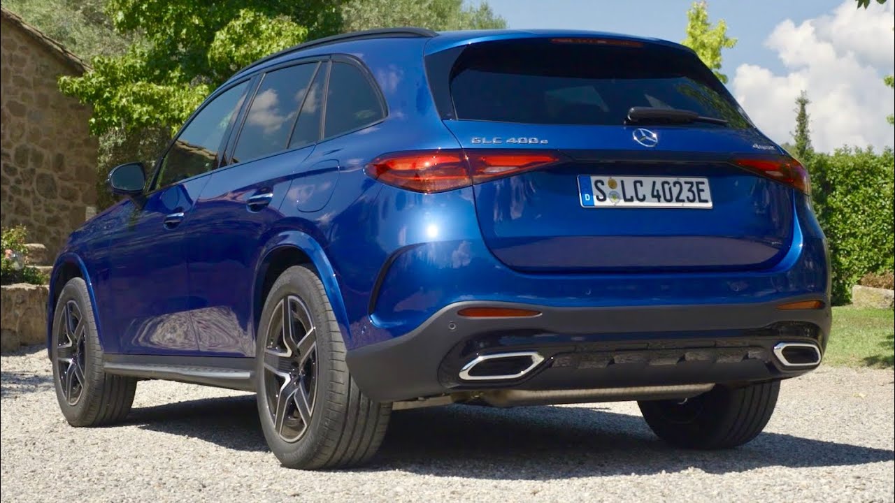 НОВЫЙ Mercedes GLC (2023) - ВОЖДЕНИЕ, экстерьер и интерьер (спектральный синий)