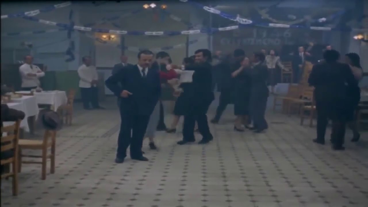 Ο Θίασος 1975
