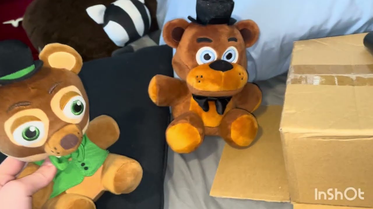 FNaF plush: Freddy gets sued 