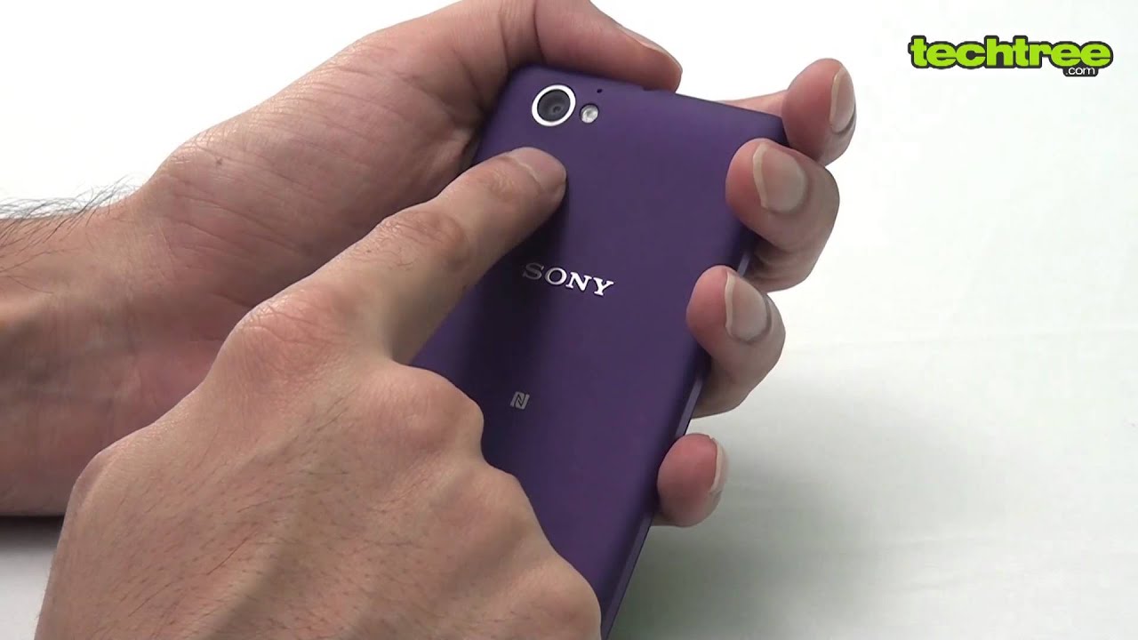 Sony Xperia M Unboxing, Hands On