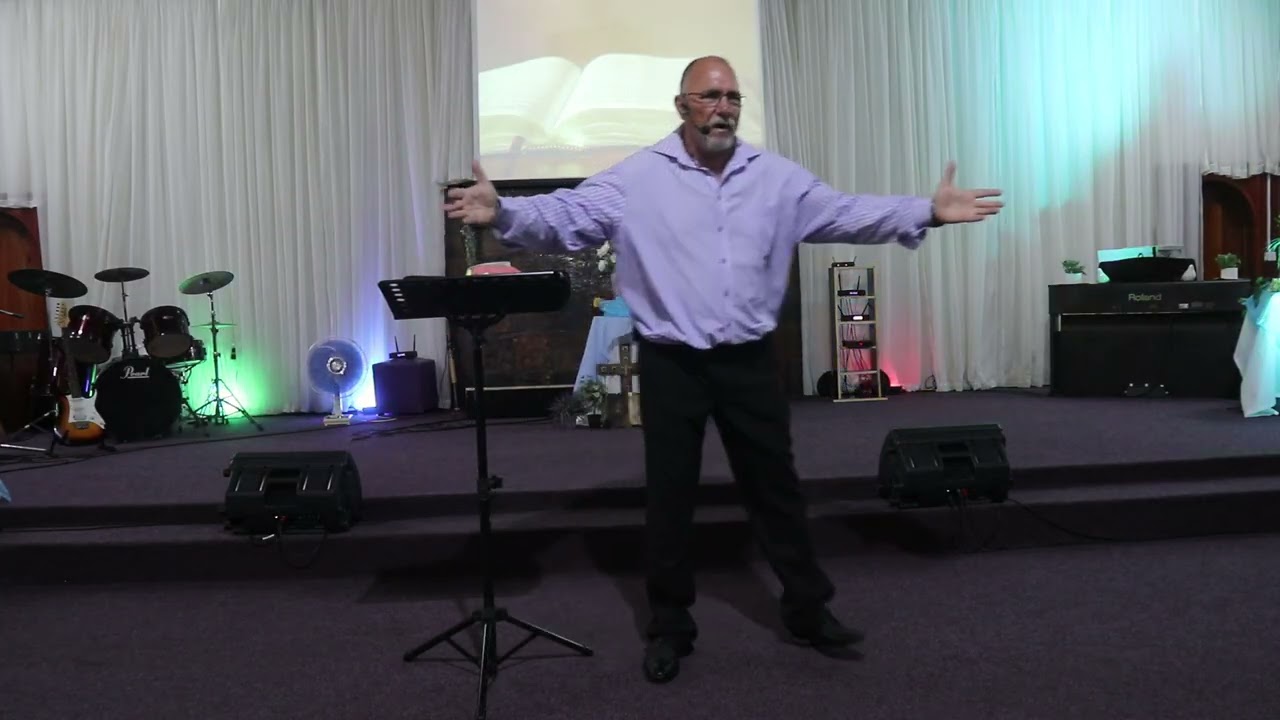 EK IS SE GOD EKIS.......................