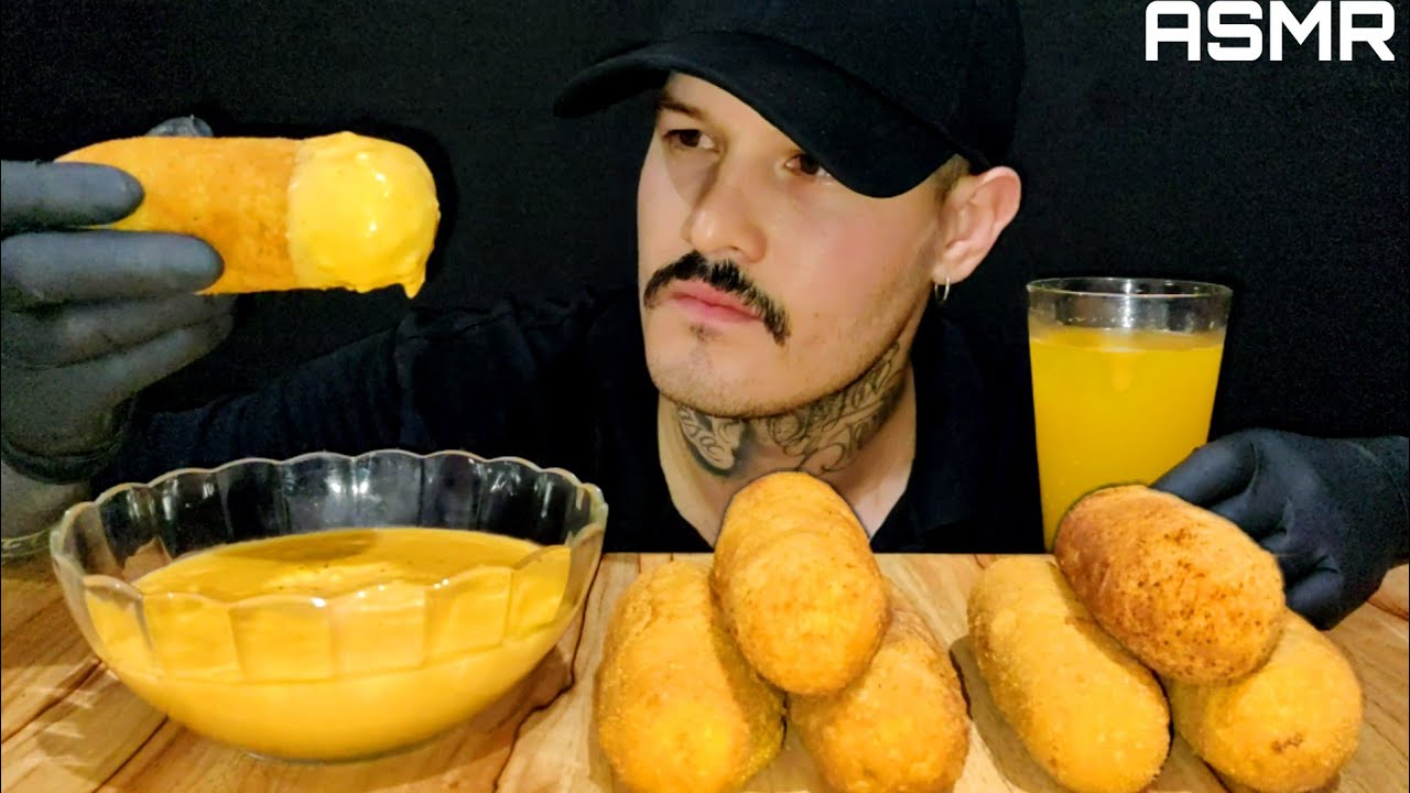 #71 ASMR COMIDA | SALSICHÃO COM QUEIJO, MOLHO DE CHEDDAR (MUKBANG) SONS DE MASTIGAÇÃO.