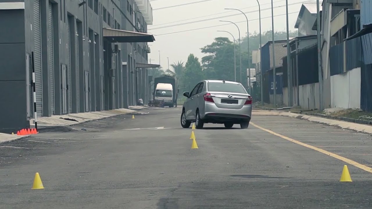 Ultra Racing |  Perodua Bezza with & without Vehicle Safety Bar