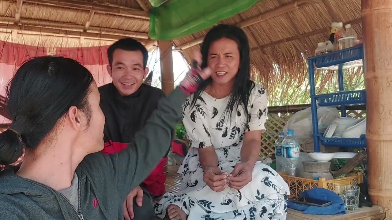 มาบอกข่าวผูกแขนเจ้อัมราเป็นคนสุดท้าย