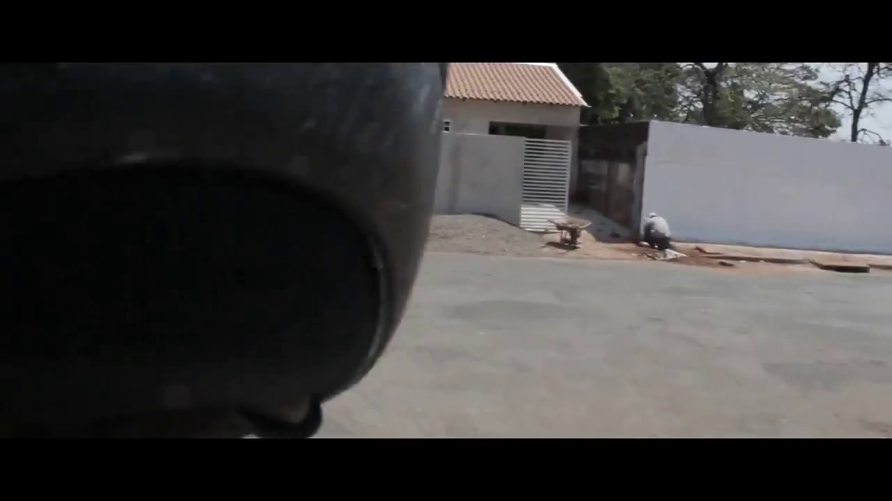 Entre Flores (VideoClipe) &bull; Ultra Face &copy;