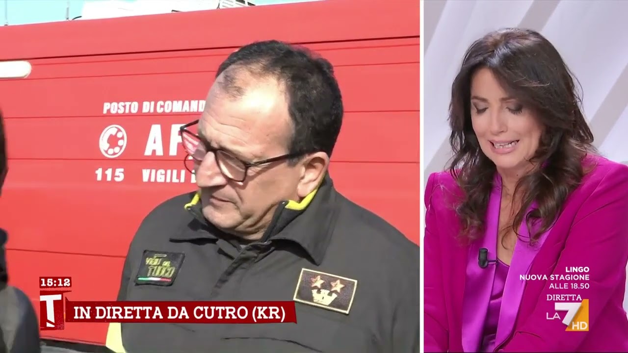 Crotone, la commozione dei soccorritori: 