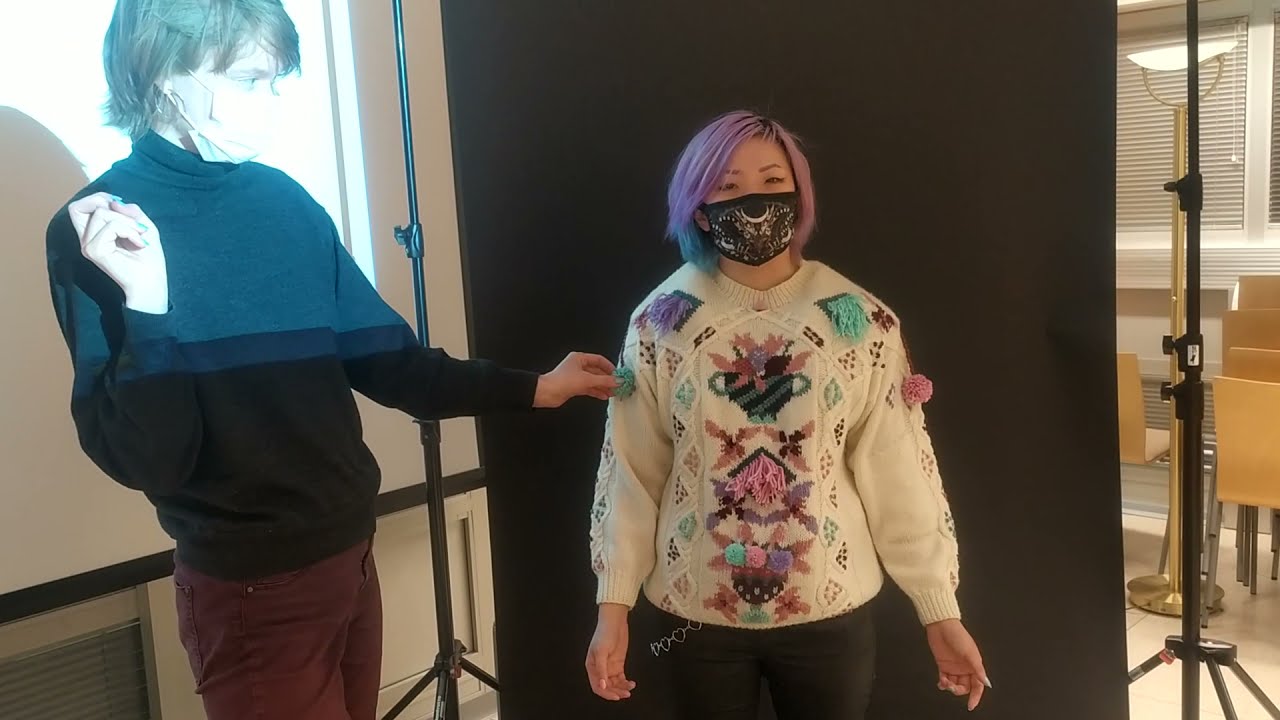 Aalto University Wearable Electronics 2021 - Sonic Sweater Demo