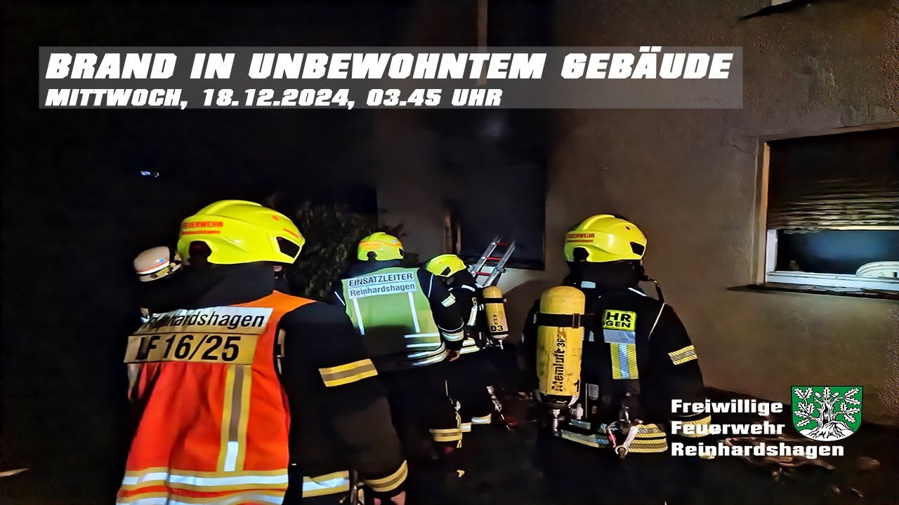 Brand in unbewohntem Gebäude / Anfahrt / Brandbekämpfung / Freiwillige Feuerwehr Reinhardshagen