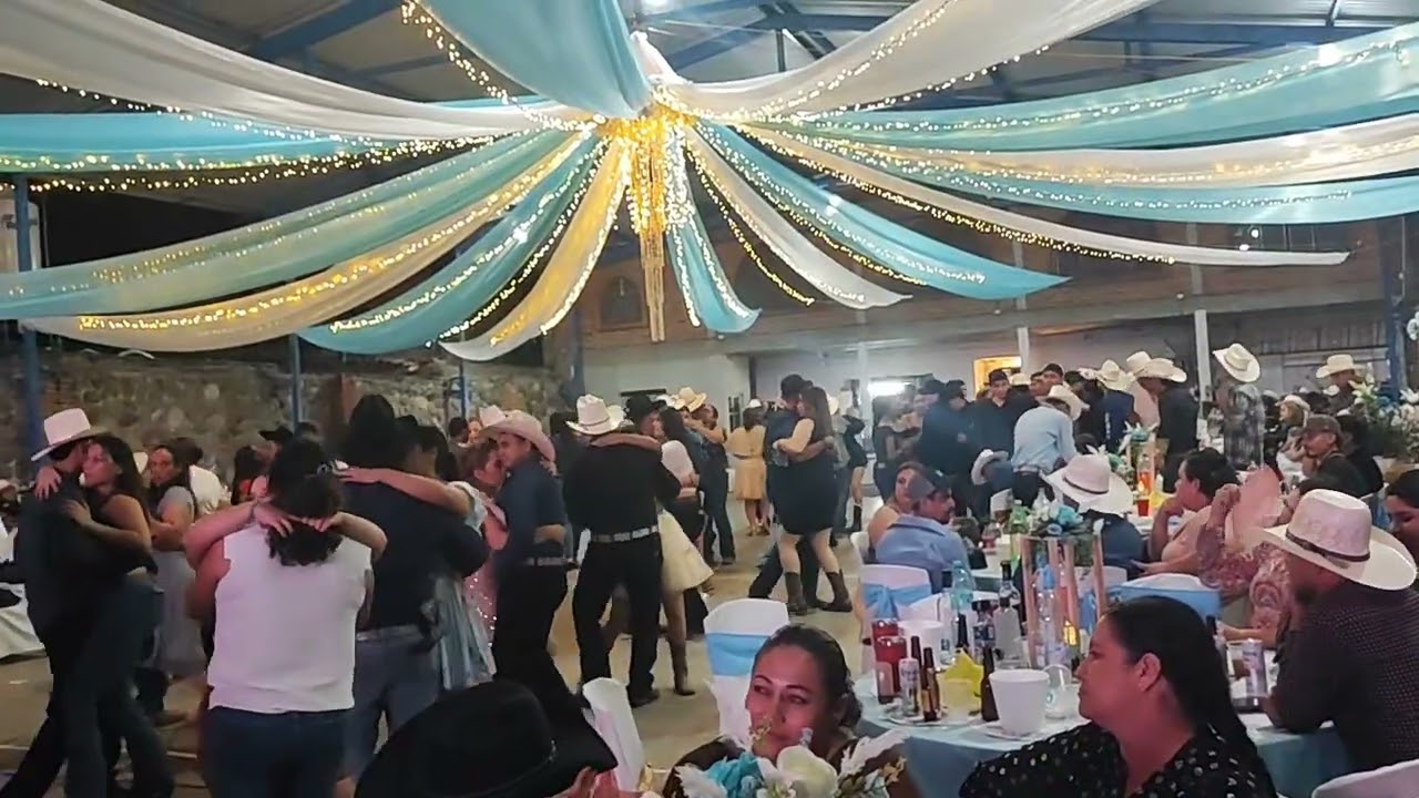 V17 BONITA FIESTA DE XV AÑOS 23/DIC/25 EN TEPUZHUACÁN. 