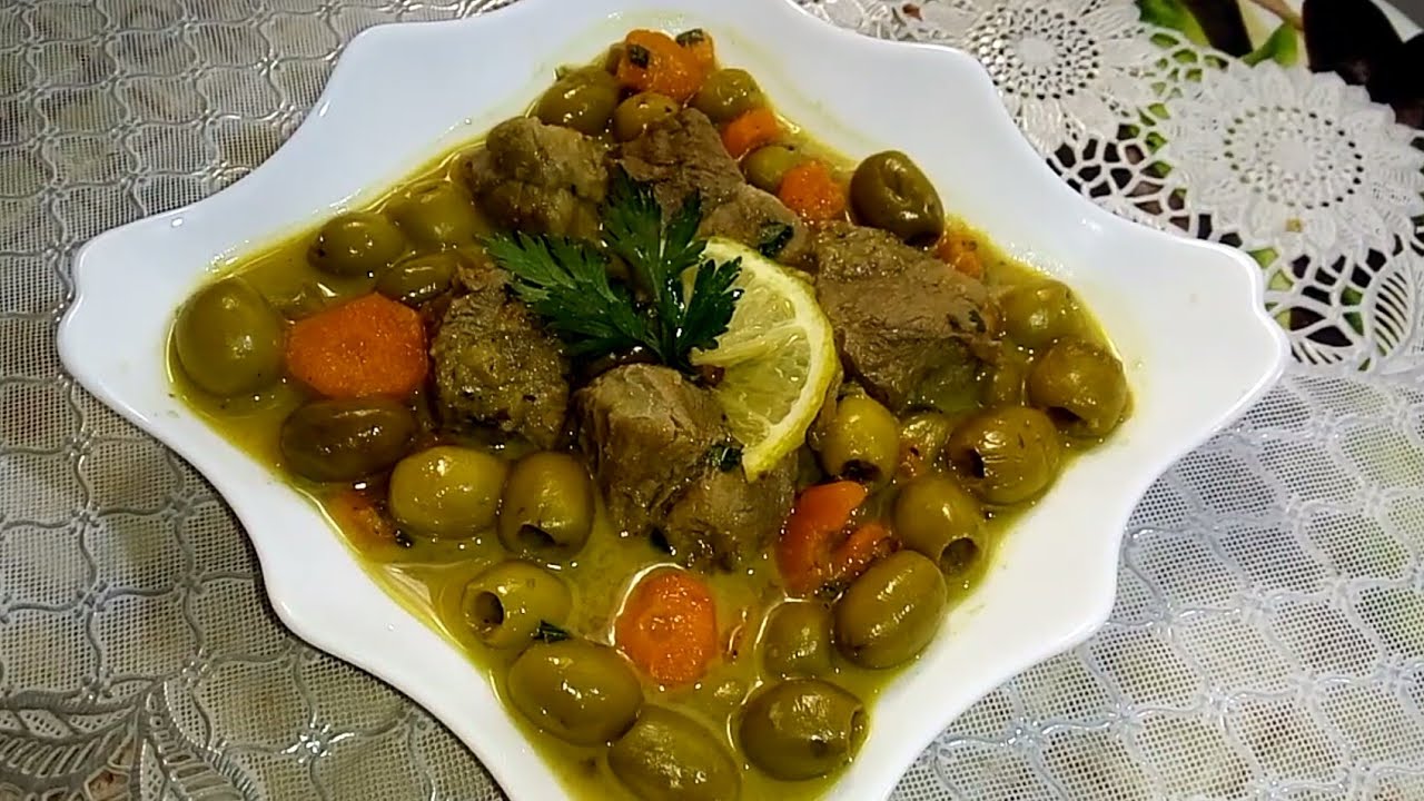 طاجين الزيتون باللحم الغنمي على الطريقة التقليدية ببنة الأعراس 👌